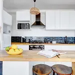 Serenty - Bright 1Br Near Bastille & Marais